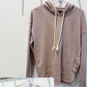 Universal Thread Hoodie